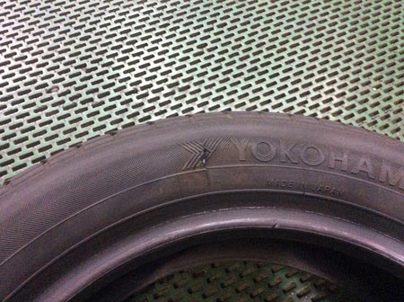 サイドウォールのキズにはご注意を スタッフ日記 タイヤ館 稲城 東京都のタイヤ カー用品ショップ タイヤからはじまる トータルカーメンテナンス タイヤ館グループ