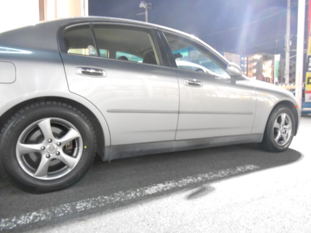 スタッドレスアルミホイールセット取付 スタッフ日記 タイヤ館 所沢 タイヤからはじまる トータルカーメンテナンス タイヤ館グループ