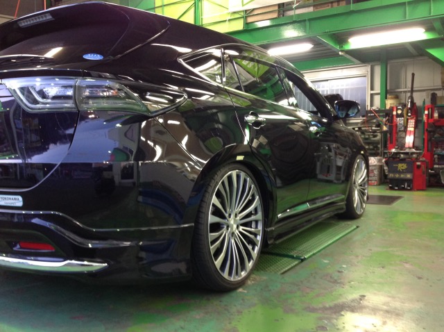 トヨタ 60ハリアー 車高調 アライメント トヨタ ハリアー タイヤ ホイール関連 John Bean こだわり3dアライメント 予約制となっております お電話下さい サービス事例 タイヤ館 ジャパン宮前 神奈川県のタイヤ カー用品ショップ タイヤからはじまる