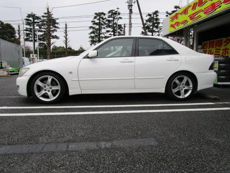 アルテッツァ SXE10 カヤバ ローファースポーツ ダウンサス スプリング