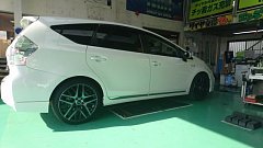 トヨタ プリウスα 【 テイン フレックスZ 】お取り付け♪♪ 車