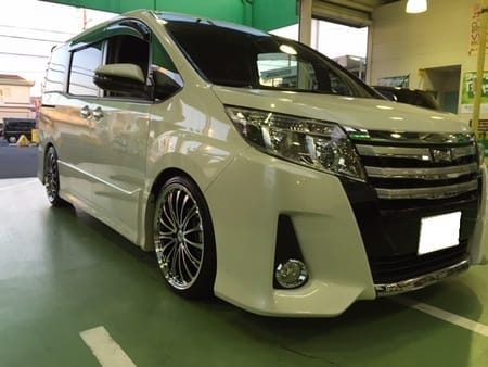 80系ノアに車高調とホイール取付け☆ | 店舗おススメ情報 80系ノアに車高調とホイール取付け☆ | 店舗おススメ情報
