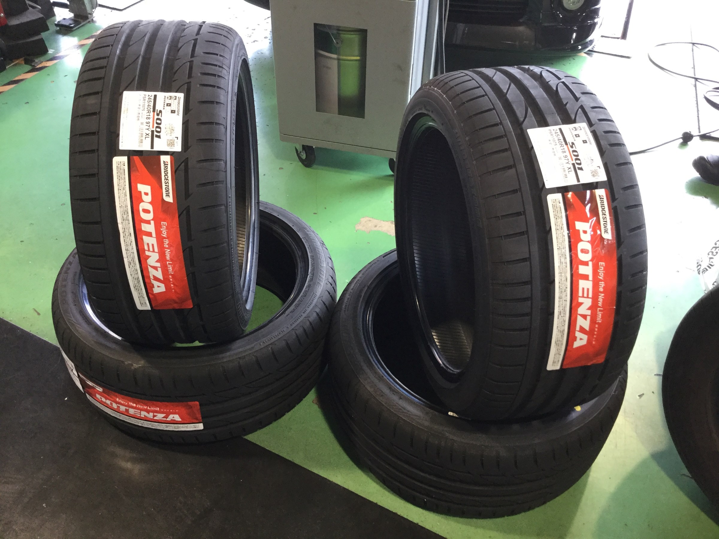 BRIDGESTONE 225/55R16 POTENZA ４本スカイライン BRIDGESTONE 225/55R16 POTENZA 4本スカイライン