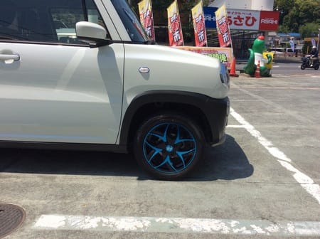 ハスラー ホイール交換 サービス事例 タイヤ館 大津 京都府 滋賀県のタイヤからはじまる トータルカーメンテナンス タイヤ館グループ