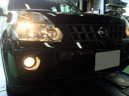 日産 ｔ31エクストレイル ｌｅｄヘッドライト フォグランプ交換です 日産 エクストレイル その他 パーツ取付 各種用品取付 サービス事例 タイヤ館 土浦北インター 茨城県のタイヤ カー用品ショップ タイヤからはじまる トータルカーメンテナンス タイヤ館