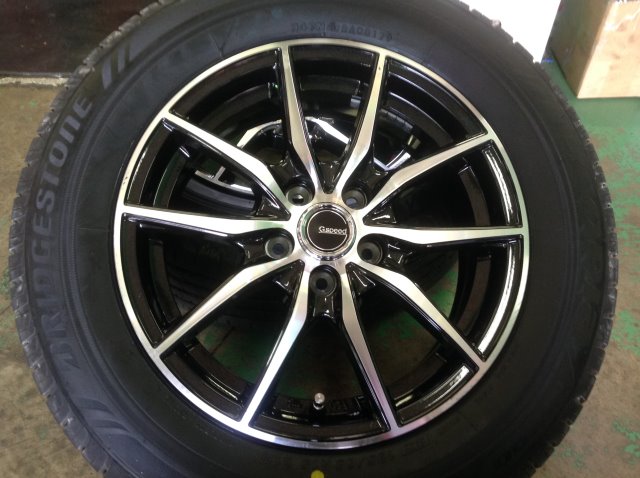 ３０プリウスに「ホットスタッフ」Ｇ.ＳＰＥＥＤ Ｐ-０２を取付
