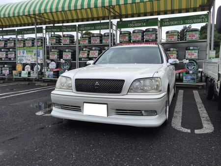 JZS171 クラウンエステート】フロントグリル交換 | 店舗おススメ