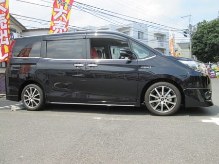 【新車外し】トヨタ エスクァイア(2018年製)サスペンションキット 新車外し】トヨタ エスクァイア(2018年製)サスペンションキット