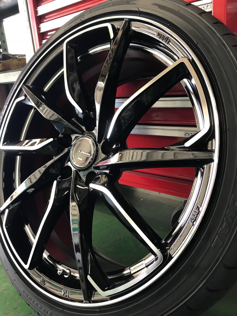 新型リーフ（ZE1） レオニス グレイラアルファ 19インチ 取付 | 店舗お