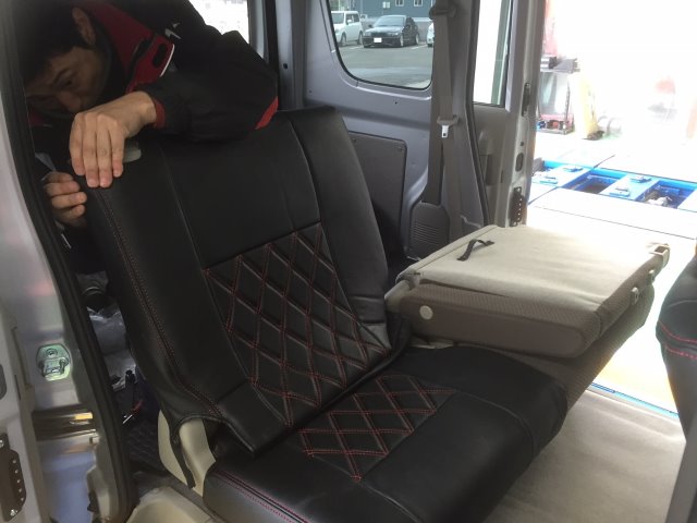 DA17V エブリイ】シートカバー取付 | スズキ その他 | スタッフ日記 | タイヤ館 大船渡 | タイヤからはじまる、トータルカーメンテナンス  タイヤ館グループ