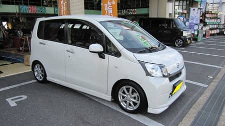 ムーブに車高調 取付け ダイハツ ムーヴ サービス事例 タイヤ館 奈良 奈良県のタイヤ カー用品ショップ タイヤからはじまる トータルカーメンテナンス タイヤ館グループ