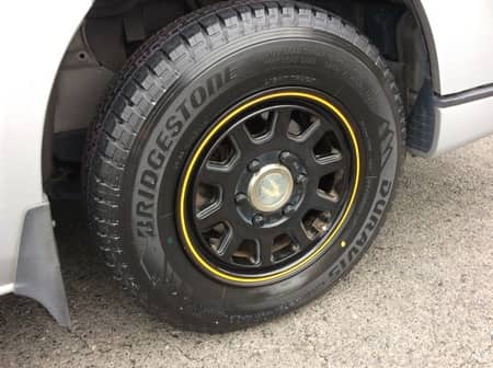 ハイエースに「デュラビスキャンパー」装着させて頂きました。 | 店舗