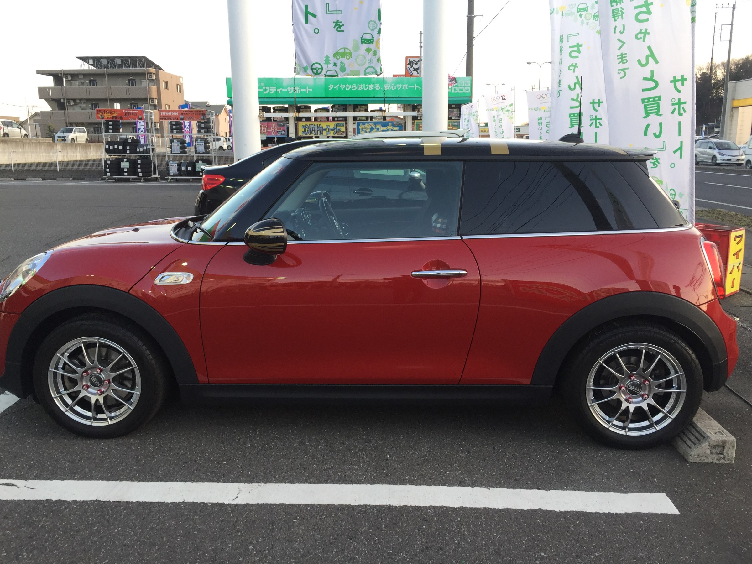 ミニクーパー ホイール ボルト ドレスアップ ミニ クーパーs ホイール タイヤ ホイール関連 タイヤ ホイール交換 スタッフ日記 タイヤ館 宇都宮西 タイヤからはじまる トータルカーメンテナンス タイヤ館グループ