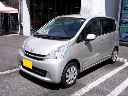 ダイハツ ムーヴ ４代目 ダイハツ ムーヴ サービス事例 タイヤ館 １２２鳩ヶ谷 タイヤからはじまる トータルカーメンテナンス タイヤ館グループ