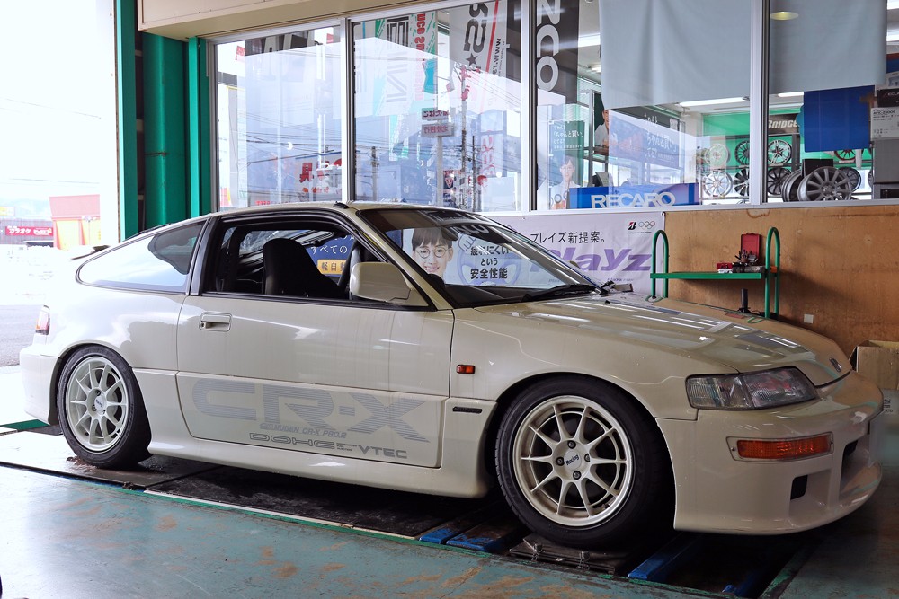 Ef8 Cr X に 大阪jdm 車高調 ホンダ その他 パーツ取付 サスペンション取付 サービス事例 タイヤ館 敦賀 石川県 福井県のタイヤ カー用品ショップ タイヤからはじまる トータルカーメンテナンス タイヤ館グループ