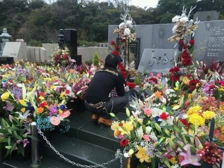 Hideのお墓参りへ スタッフ日記 タイヤ館 瀬谷 神奈川県のタイヤ カー用品ショップ タイヤからはじまる トータルカーメンテナンス タイヤ館グループ