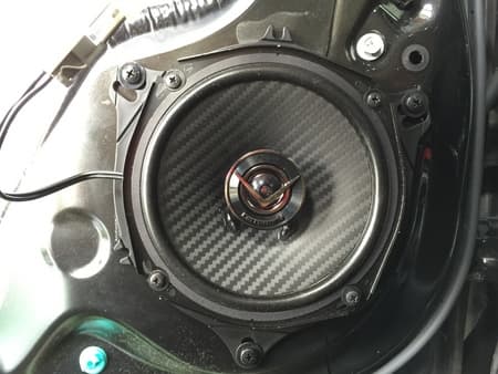 トヨタ ヴィッツ スピーカー交換 取り付け  トヨタ ヴィッツ AV&ナビ 