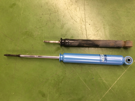 K11マーチカップ用リヤショックアブソーバーです。