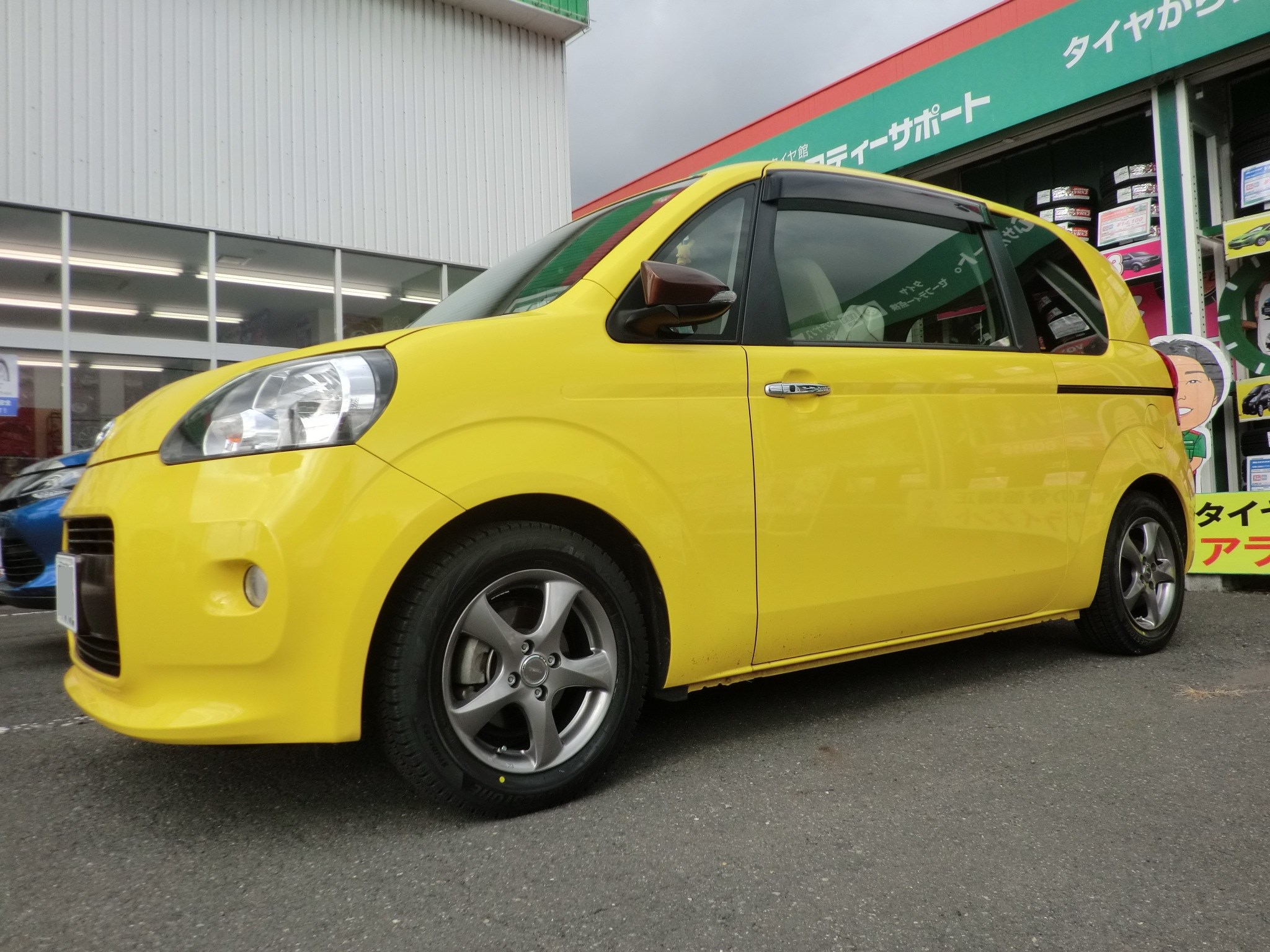 ポルテ】スタッドレスタイヤ＆アルミホイール交換！ | 店舗おススメ  