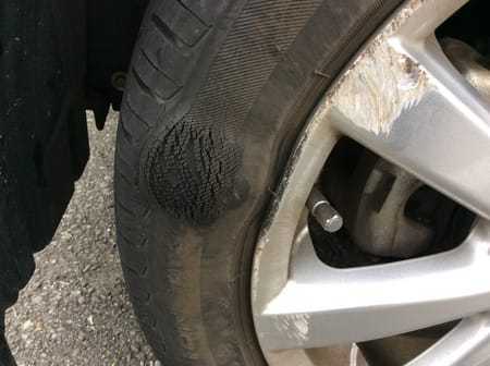 愛車のタイヤにコブできてませんか サービス事例 タイヤ館 三島 タイヤからはじまる トータルカーメンテナンス タイヤ館グループ