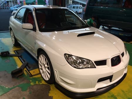 インプレッサ ｗｒｘ ｓｔｉ ｓｐｅｃ ｃ ｔｙｐｅ ｒａ ｒ スバル インプレッサwrx サービス事例 タイヤ館 １２２鳩ヶ谷 タイヤからはじまる トータルカーメンテナンス タイヤ館グループ