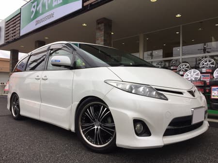 トヨタ ａｃｒ50 エスティマ ｔｅｉｎ 車高調取付け サービス事例 タイヤ館 うしく上柏田 茨城県のタイヤ カー用品ショップ タイヤからはじまる トータルカーメンテナンス タイヤ館グループ