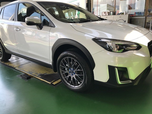 軽量ホイールでドレスアップ スバル Xv ホイール スタッフ日記 タイヤ館 ヤマト タイヤからはじまる トータルカーメンテナンス タイヤ館グループ