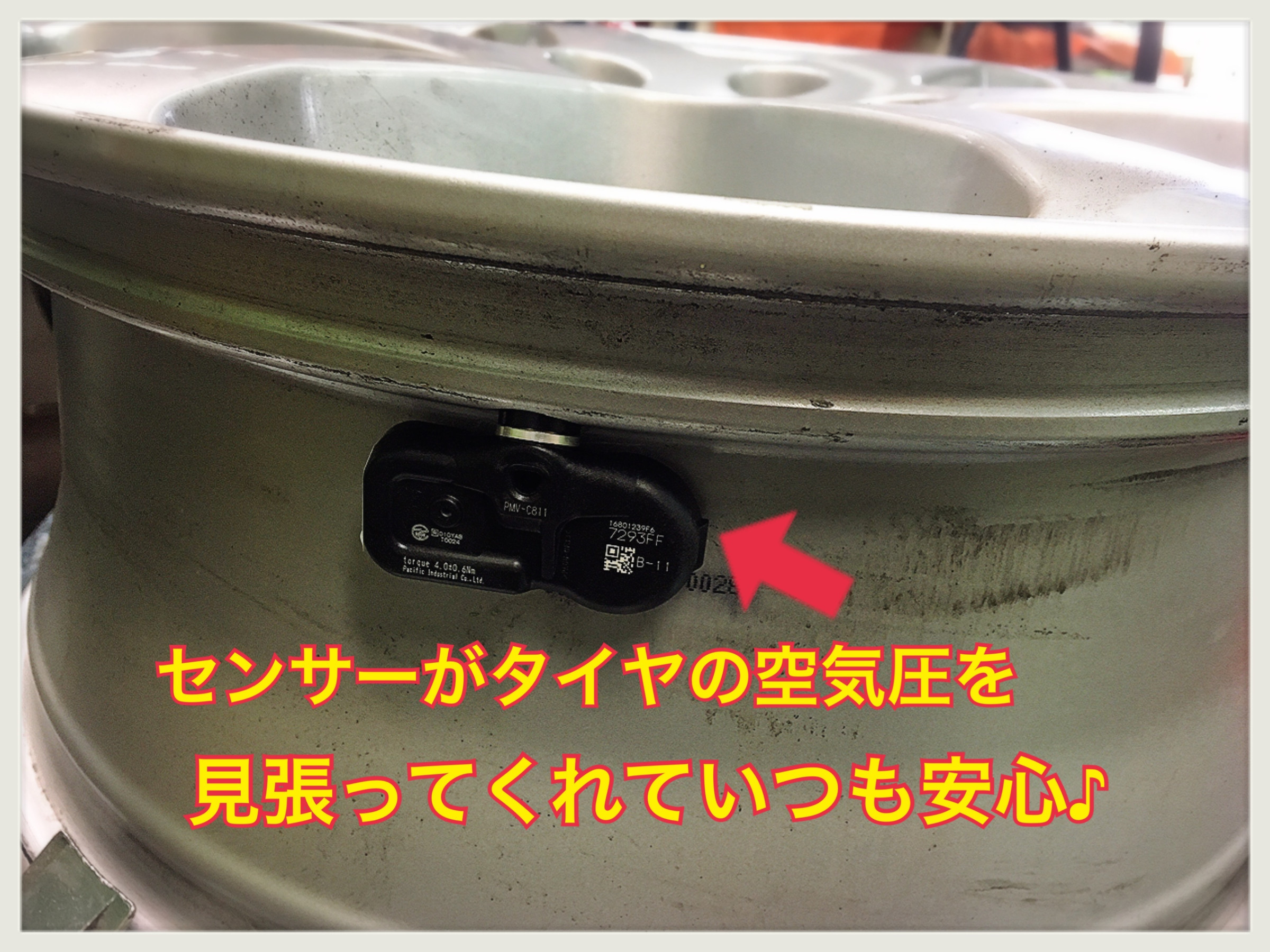 ホンダ ヴェゼル にタイヤ空気圧センサー Tpms をお取付け D ホンダ ヴェゼルハイブリッド その他 タイヤ ホイール関連 タイヤ空気圧モニタリングシステム Tpms サービス事例 タイヤ館 成田 千葉県のタイヤ カー用品ショップ タイヤから