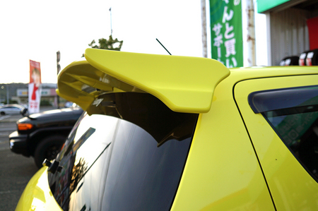 スイフトスポーツ ZC32Sに トライフォース リアウイング | 店舗