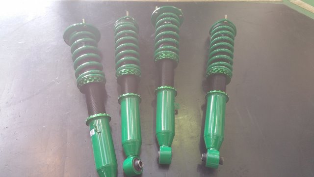Mark X ｇｒｘ1 Tein車高調装着っ トヨタ マークx その他 パーツ取付 サスペンション取付 取り付け 施工事例集 タイヤ館 福岡西 タイヤからはじまる トータルカーメンテナンス タイヤ館グループ