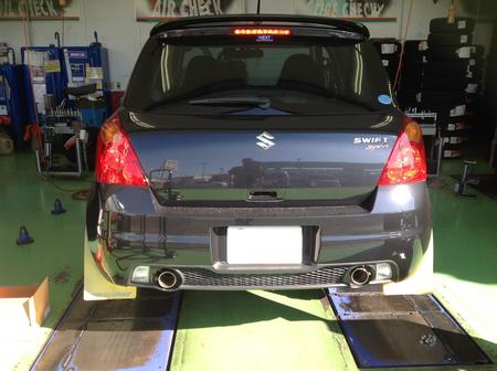 スズキ・スイフトスポーツ（ZC31S)】マッドフラップの取り付けを行い