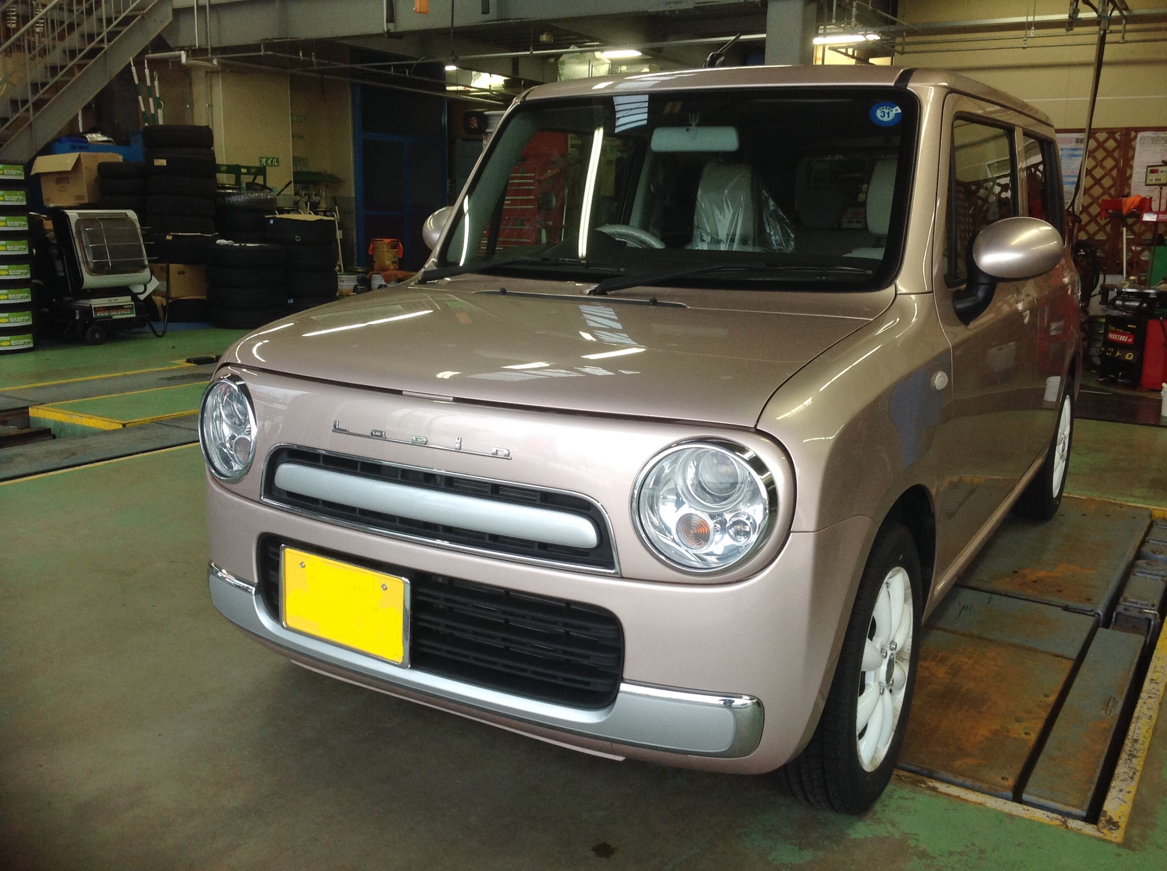 バックカメラ取付け サービス事例 タイヤ館 ｇｐ新潟横越 新潟県のタイヤ カー用品ショップ タイヤからはじまる トータルカーメンテナンス タイヤ館グループ