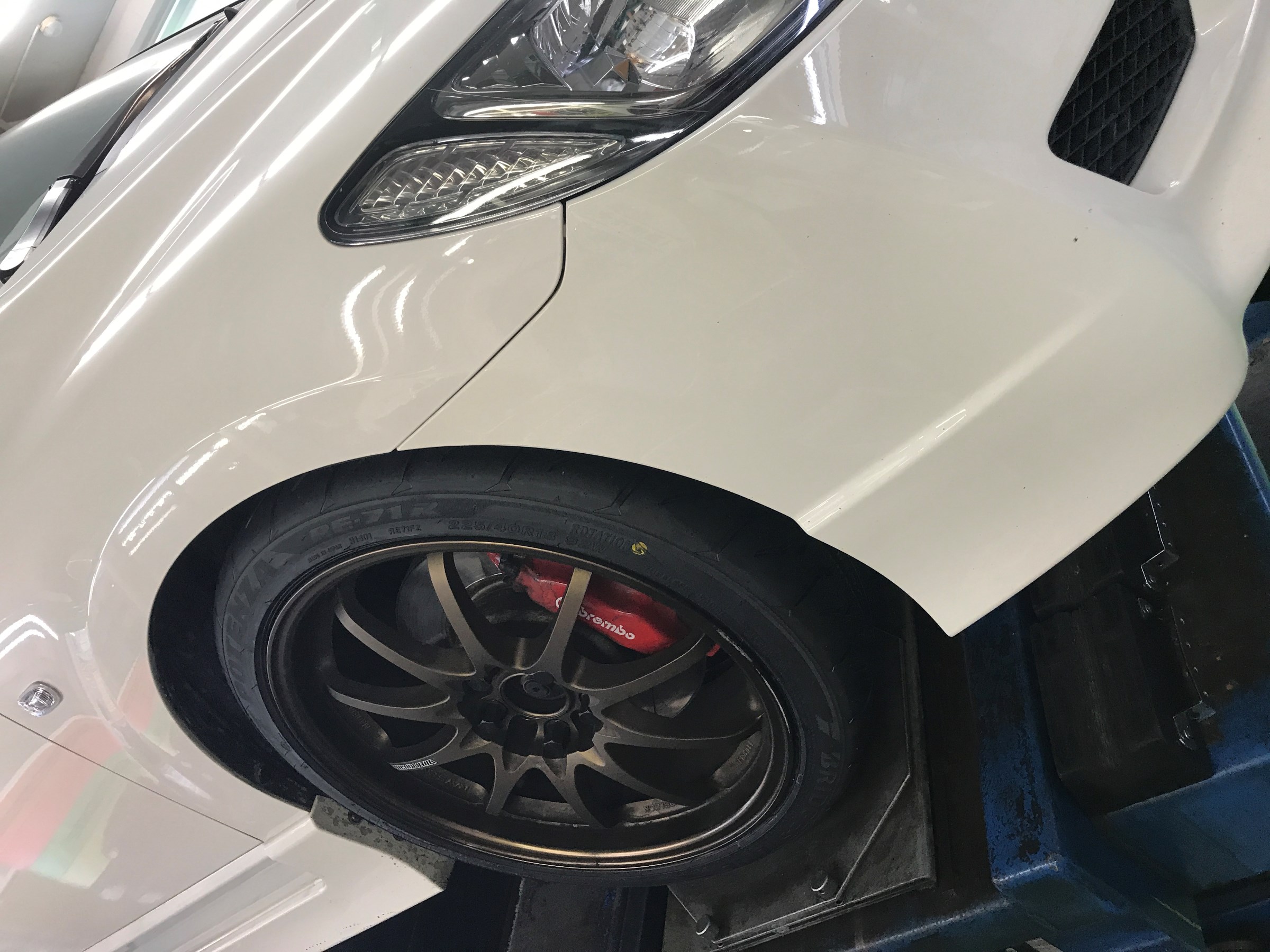 ロングセラー 8 金 クーポンでお得 タイヤ交換対象 ホンダ シビック タイプｒ Fd2 Axel アクセル ファイブ メタルグレー トーヨー プロクセス C1s 225 40r18 18インチ サマータイヤ ホイール セット 4本1台分 超美品 Titanicgroup Com