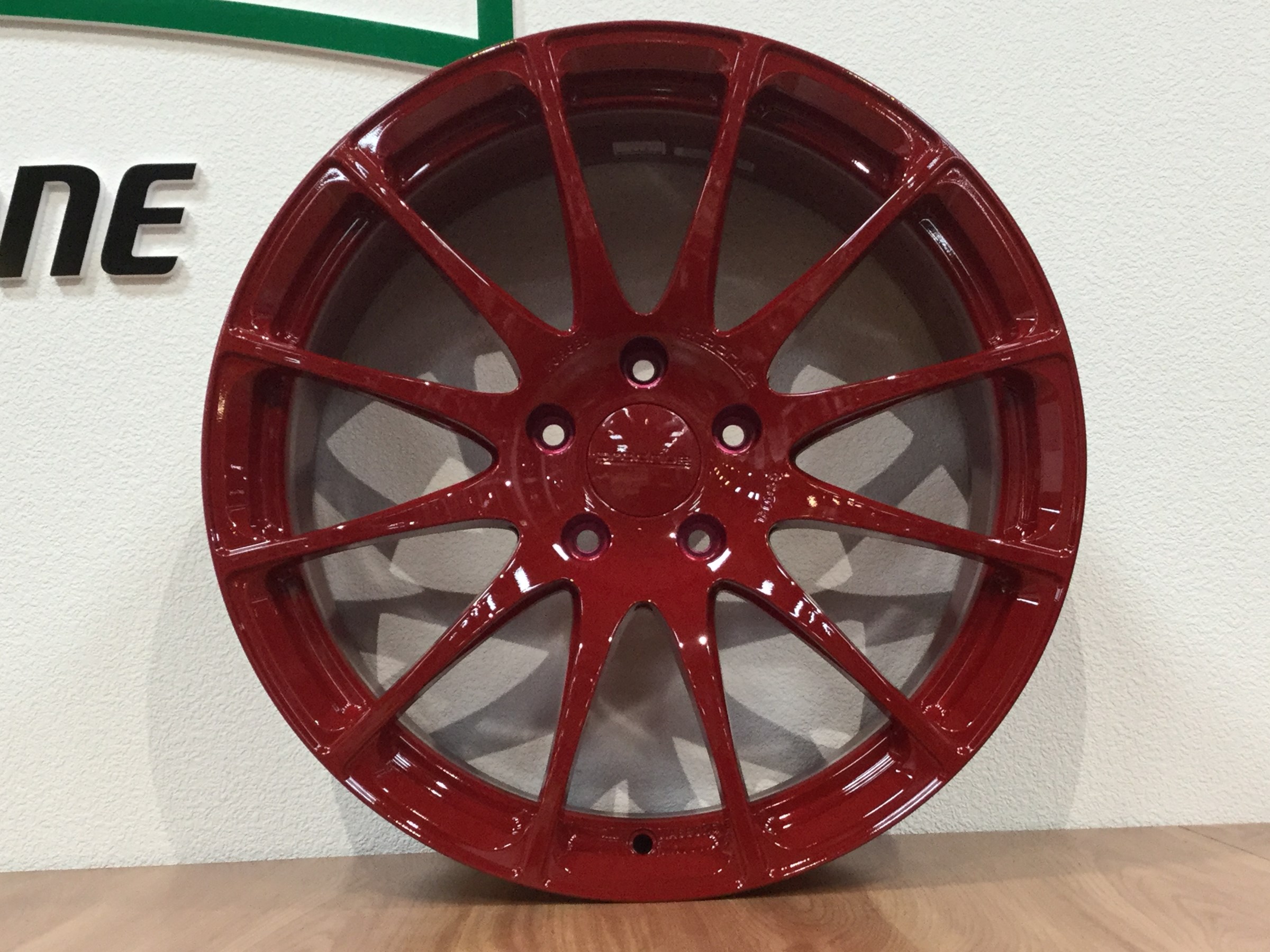 赤い物入荷～ | 店舗おススメ情報 | タイヤ館 かわごえ（埼玉県）