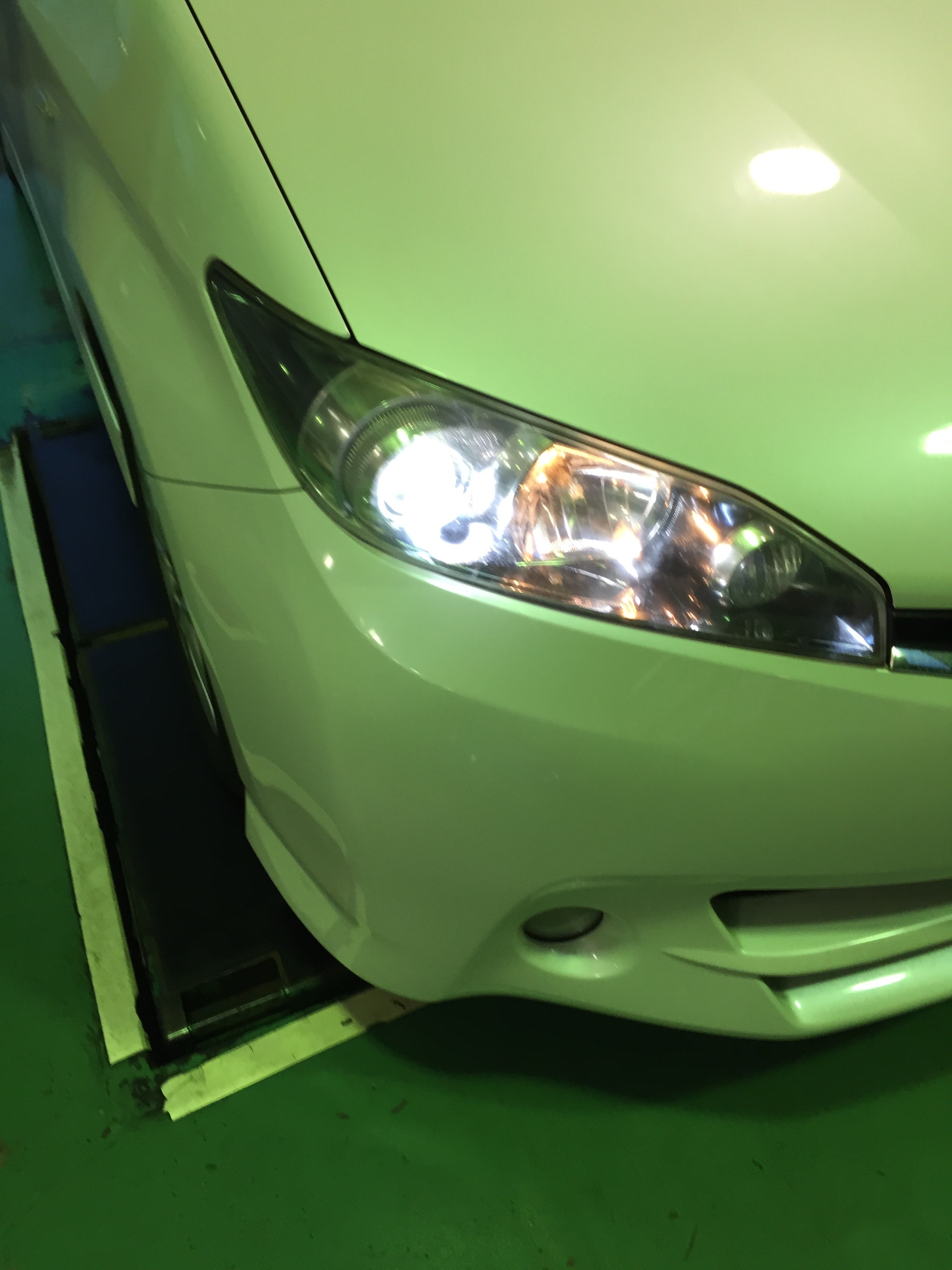 ヘッドライト交換 作業取付情報 タイヤ館 小倉北 タイヤからはじまる トータルカーメンテナンス タイヤ館グループ