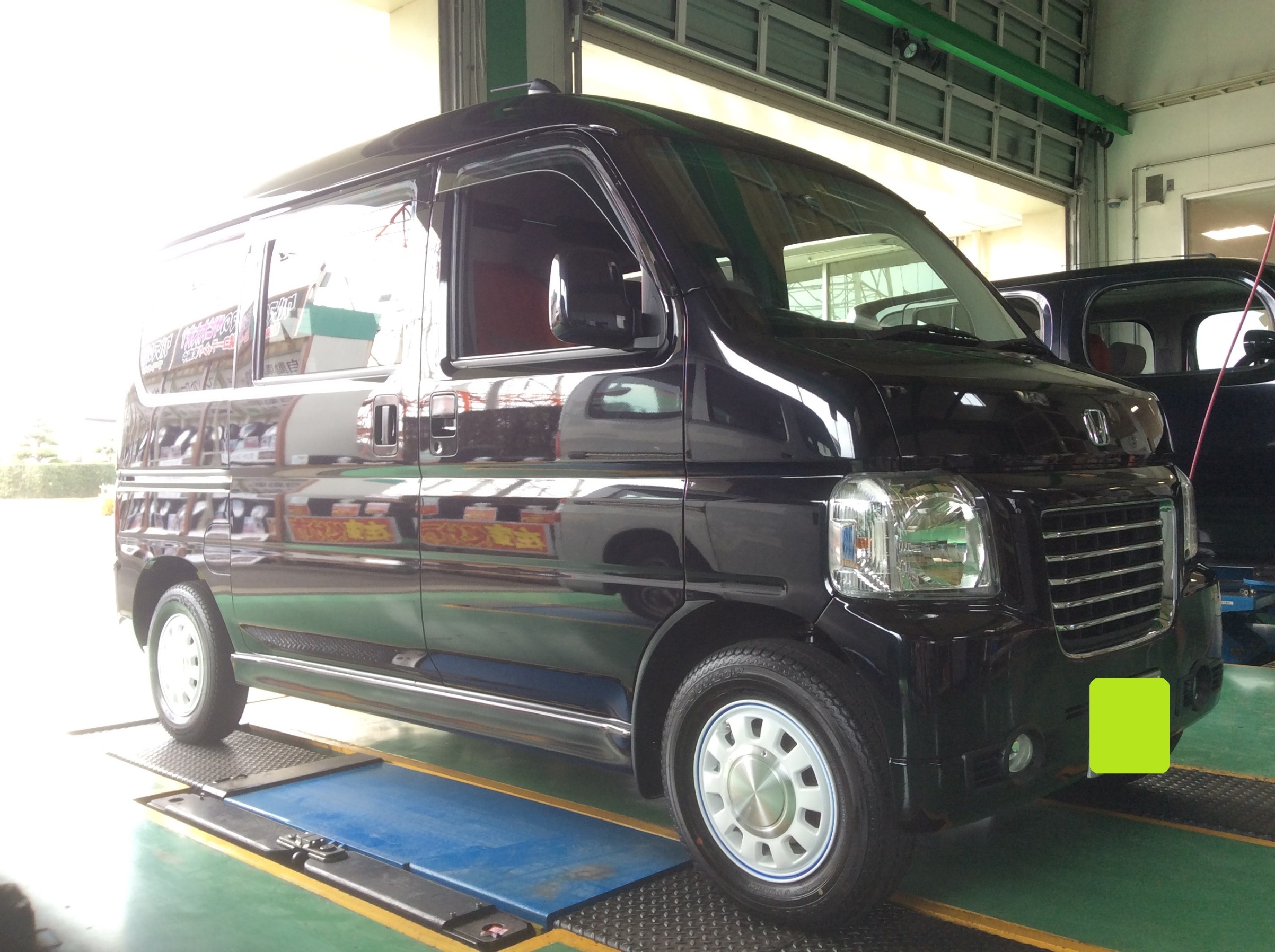 ホビオ HM4 アルミホイール交換 | ホンダ バモス ホイール タイヤ