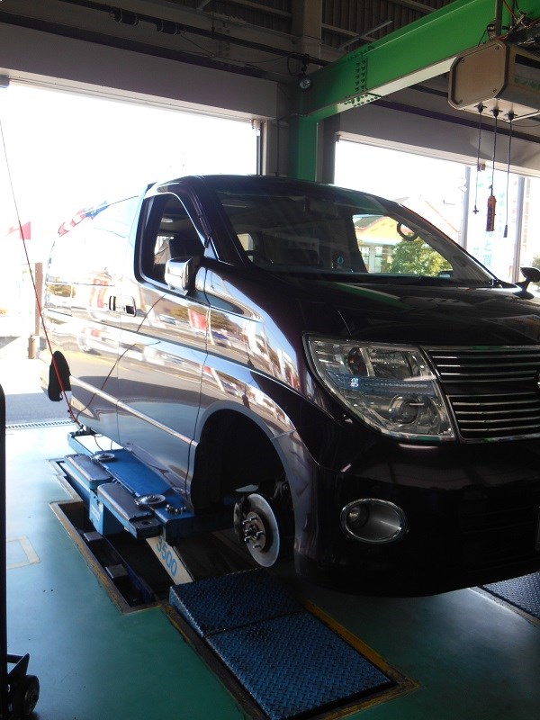 日産エルグランド