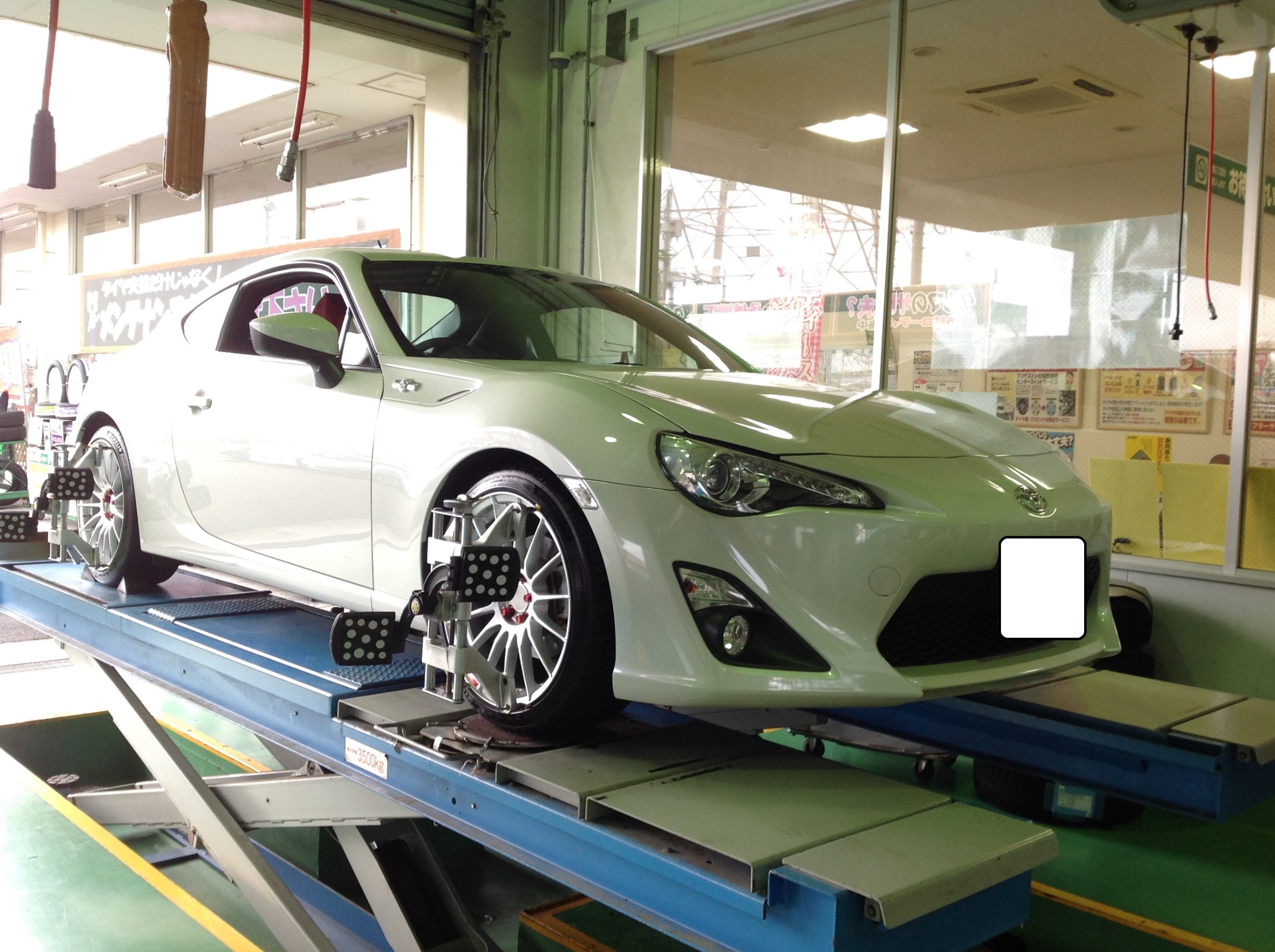 トヨタ　86 型式:DBA-ZN6｜86(トヨタ)の総合情報 | 【グーネット】