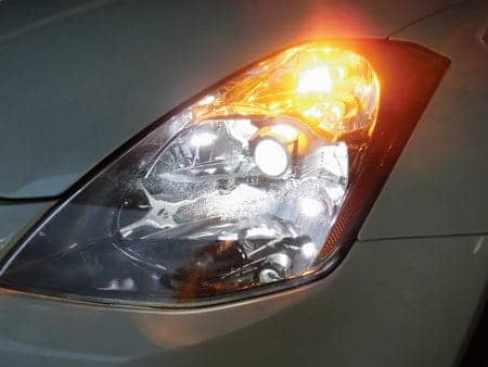 z33 前期ヘッドライト フェアレディZ33 前期 純正ヘッドライト