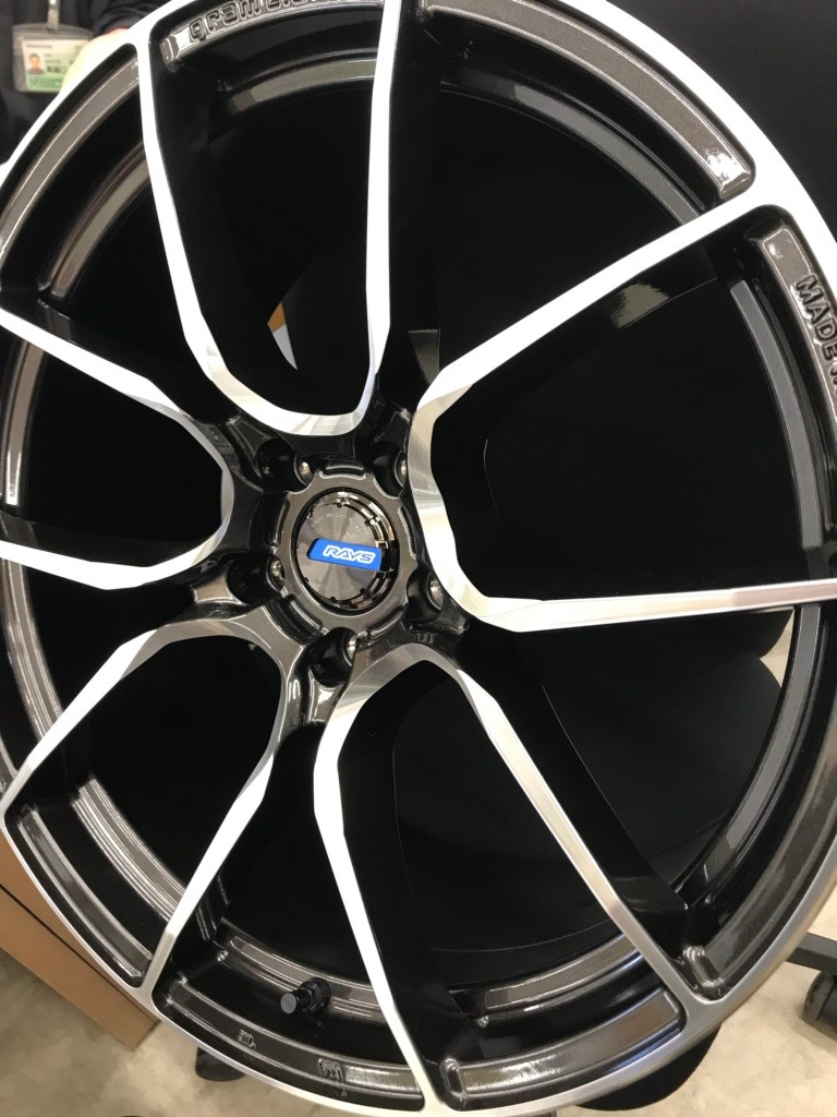 RAYSの新作アルミホイール「グラムライツ57ANA」 | 店舗おススメ情報