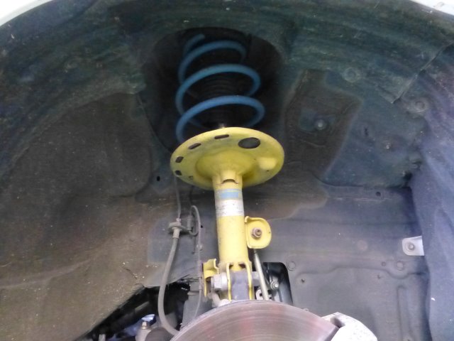 トヨタ ａｔｈｗ ヴェルファイアハイブリッド 車高調取り付けです サービス事例 タイヤ館 阿見 茨城県のタイヤ カー用品ショップ タイヤからはじまる トータルカーメンテナンス タイヤ館グループ