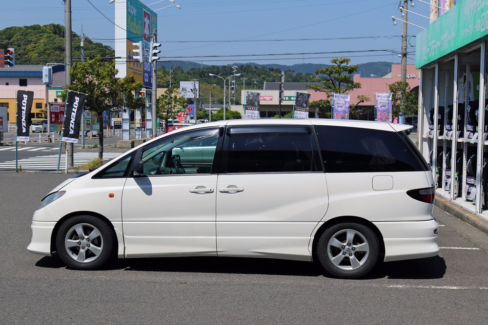 タイヤ館敦賀ワンオフオリジナル車高調 MCR40W エスティマ４WD