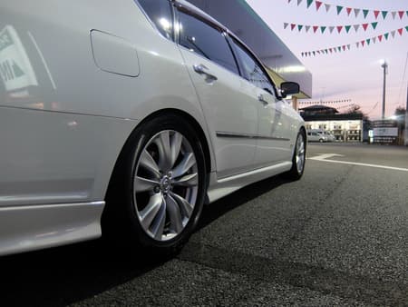 Y50フーガ ホイール装着 | 日産 フーガ その他 タイヤ・ホイール関連