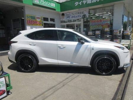 レクサスNX レイズ ホムラ 2X9 装着！！ | 店舗おススメ情報 | タイヤ