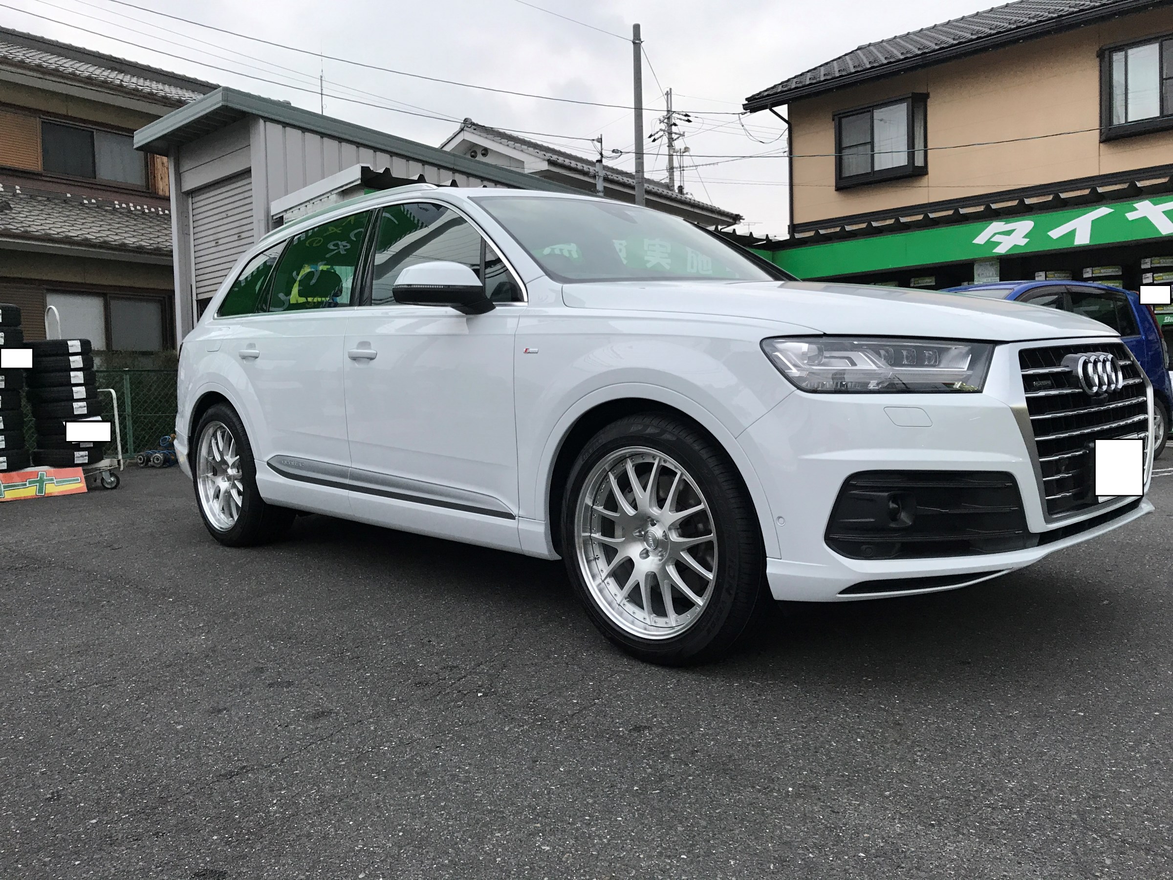 Tws鍛造ホイール アウディ Q7 ホイール タイヤ ホイール関連 4輪トータルアライメント調整 サービス事例 タイヤ館 守山 京都府 滋賀県のタイヤからはじまる トータルカーメンテナンス タイヤ館グループ