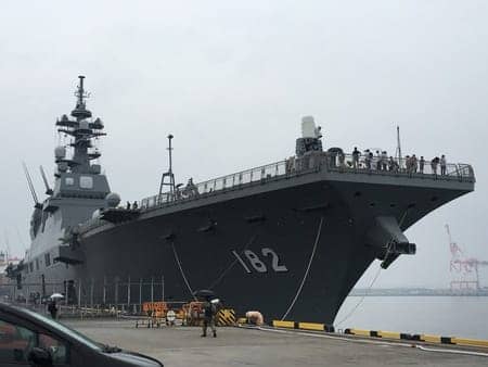 海上自衛隊 護衛艦 いせ 四日市港に 川越店スタッフブログ タイヤ館 川越 愛知県 三重県のタイヤ カー用品ショップ タイヤからはじまる トータルカーメンテナンス タイヤ館グループ