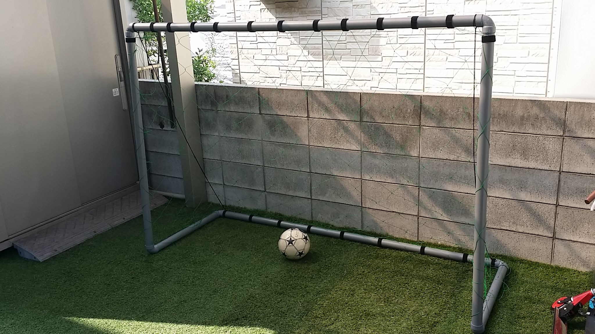 サッカーゴール スタッフ日記 タイヤ館 福山曙 タイヤからはじまる トータルカーメンテナンス タイヤ館グループ