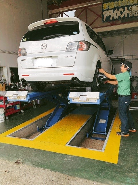 スタッフ撮影 ナンバーはペイントで隠しています。