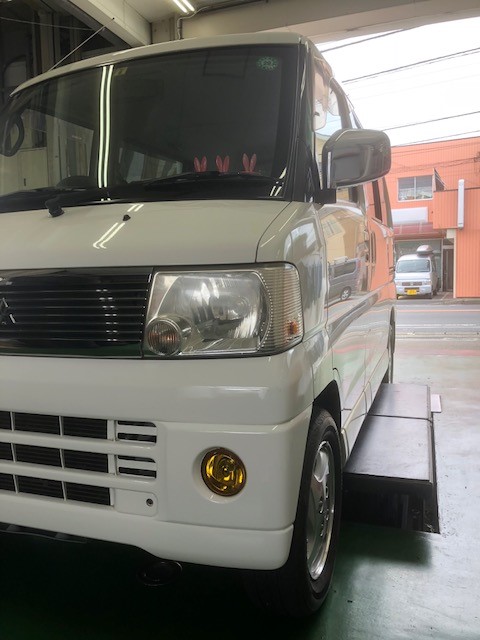 タウンBOX ファンベルト交換 | 三菱 タウンボックス その他 その他 > 関東運輸局長認証工場 自動車整備・点検・修理 ができます  エンジン不良・オイル漏れ・ラジエーター・オルタネーター ベルト・ブレーキ周り・ブッシュ・その他各種部品交換が可能です 法定１２か月点検 ...