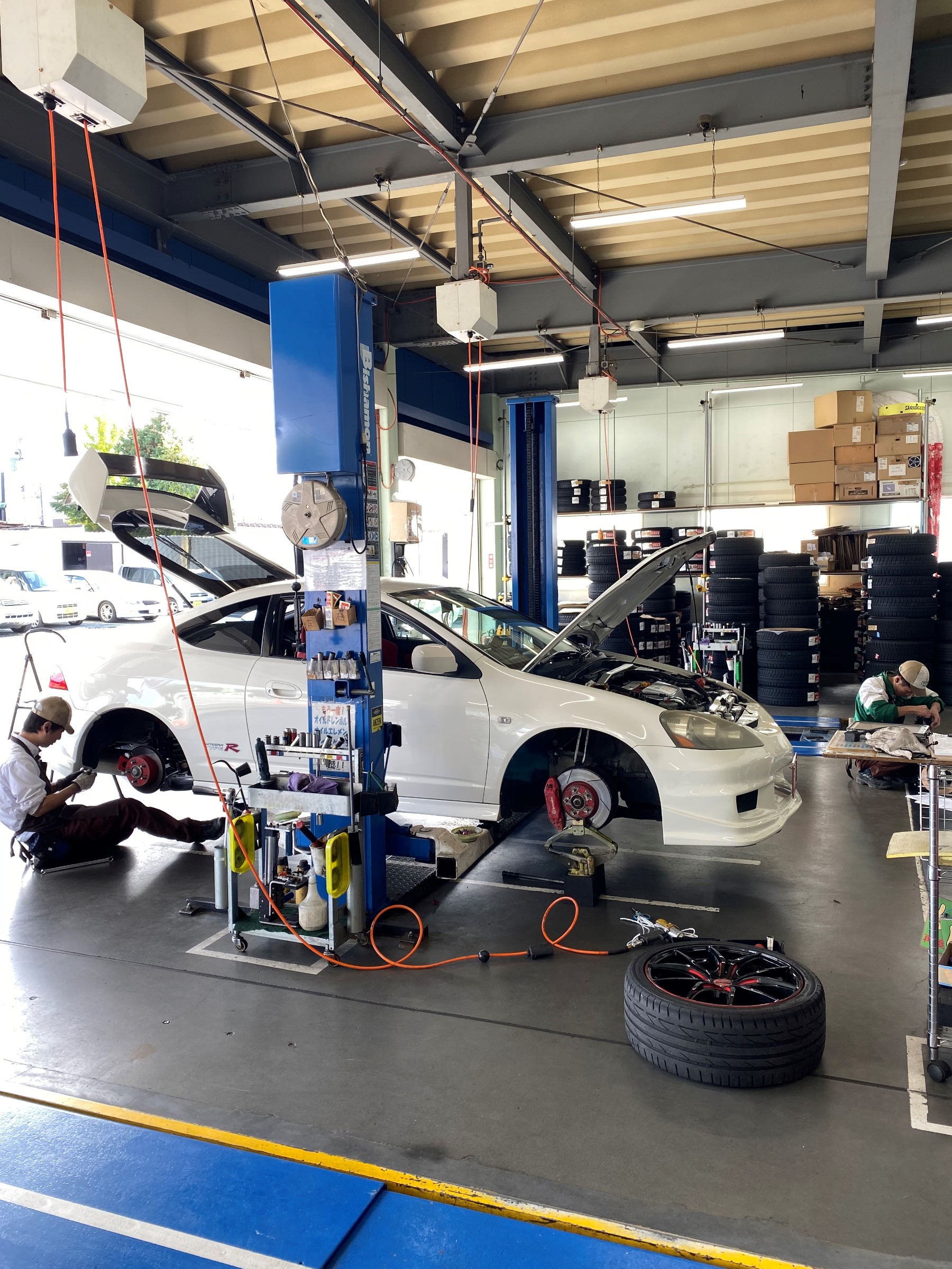 インテグラ レーシングギアｈｓダンパー車高調取付 スタッフ日記 タイヤ館 天童 山形県のタイヤ カー用品ショップ タイヤからはじまる トータルカーメンテナンス タイヤ館グループ